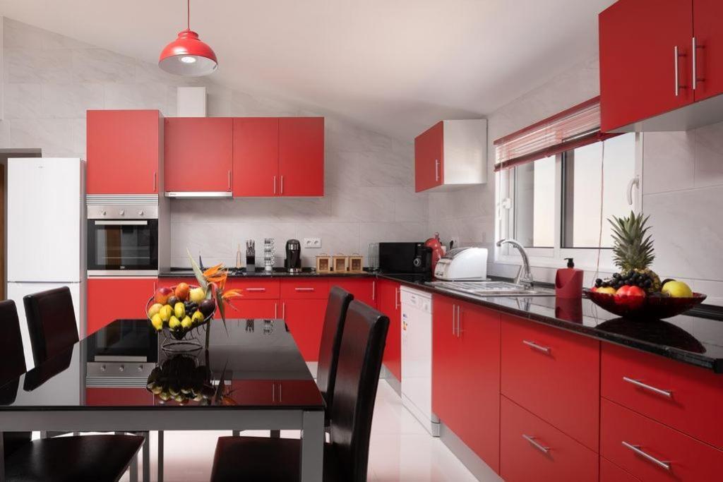 Ferienwohnung Casa Santana Estreito Da Calheta Exterior foto