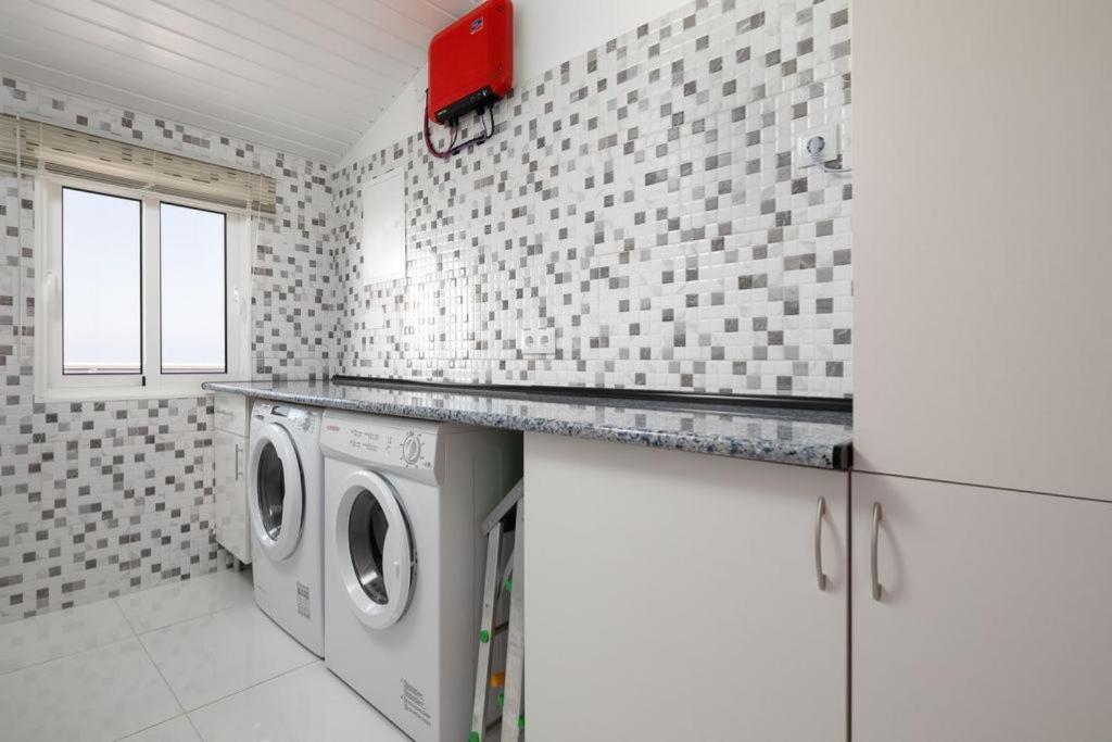 Ferienwohnung Casa Santana Estreito Da Calheta Exterior foto